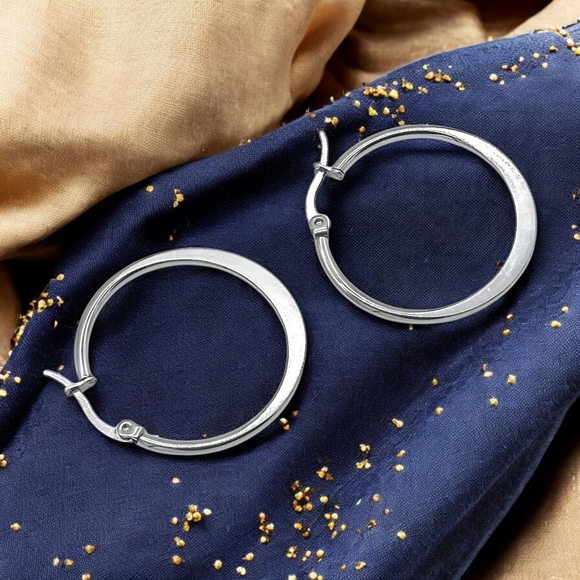 🆕️Minimalist 316L Stainless Steel Hoop Earrings | Trendy & Hypoallergenic Hoops - Picture 12 of 12